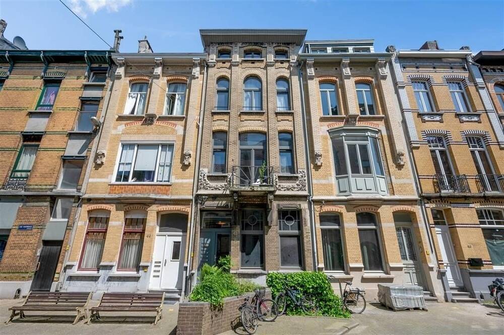 Appartementsgebouw te  koop in Antwerpen 2060 775000.00€ 8 slaapkamers 267.00m² - Zoekertje 160731