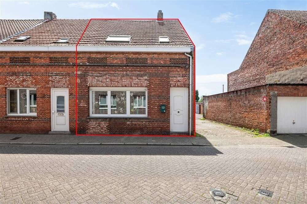 Huis te  koop in Turnhout 2300 260000.00€ 3 slaapkamers 154.00m² - Zoekertje 161928