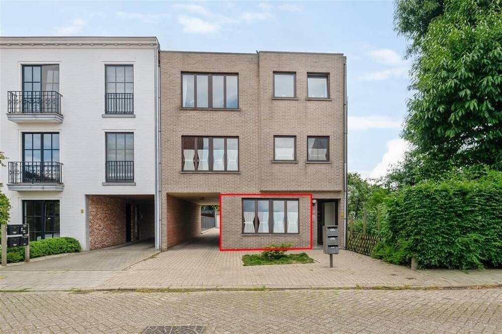 Appartement te  koop in Turnhout 2300 185000.00€ 2 slaapkamers 73.00m² - Zoekertje 162032
