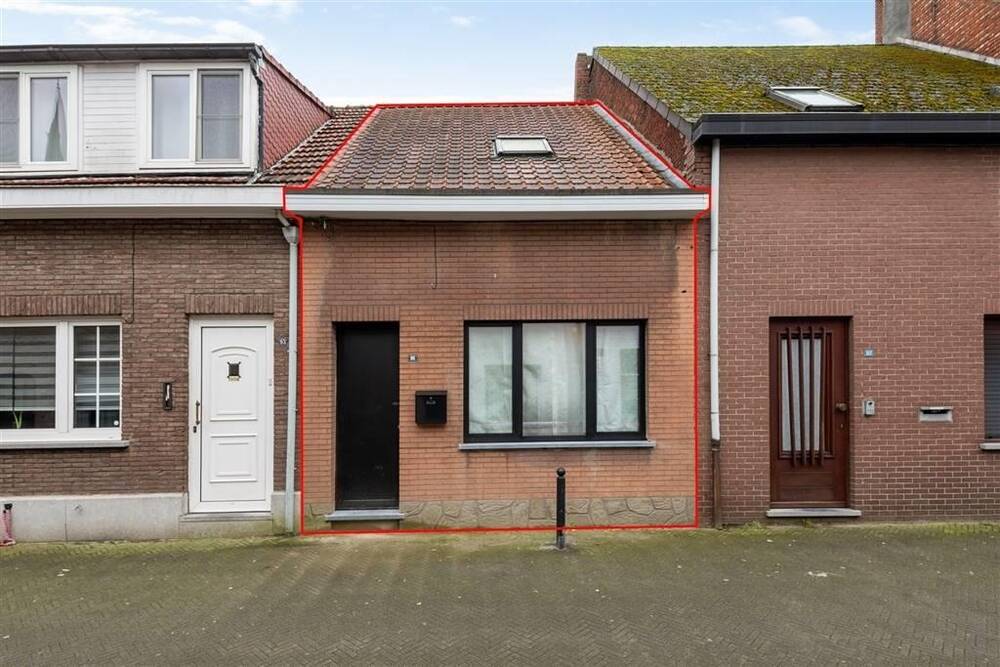 Huis te  koop in Turnhout 2300 249000.00€ 2 slaapkamers 110.00m² - Zoekertje 161987