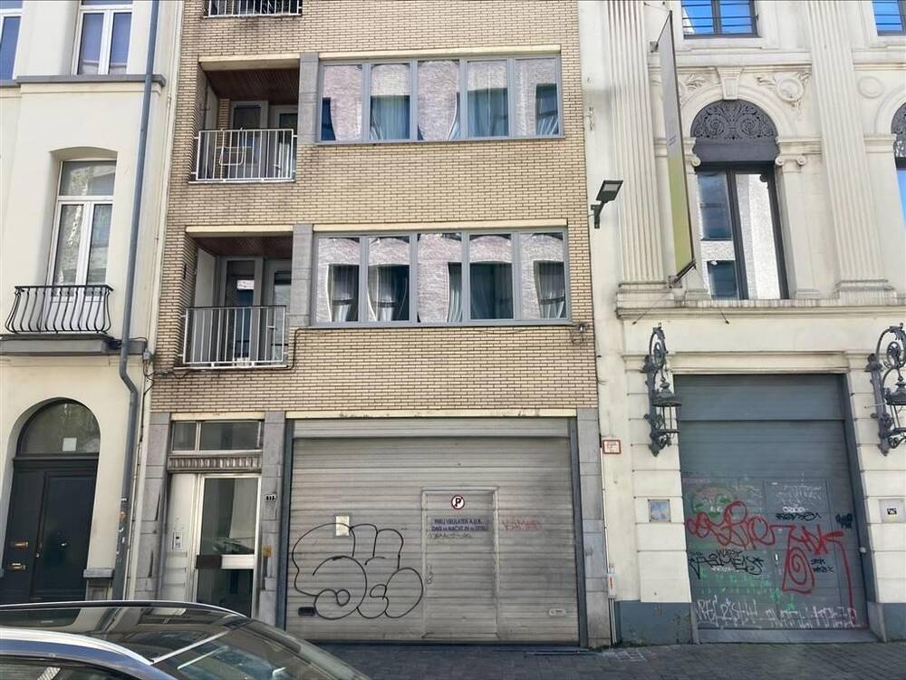 Parking & garage te  koop in Antwerpen 2000 21500.00€  slaapkamers m² - Zoekertje 162011