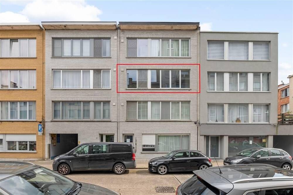 Appartement te  koop in Deurne 2100 219000.00€ 2 slaapkamers 90.00m² - Zoekertje 163165