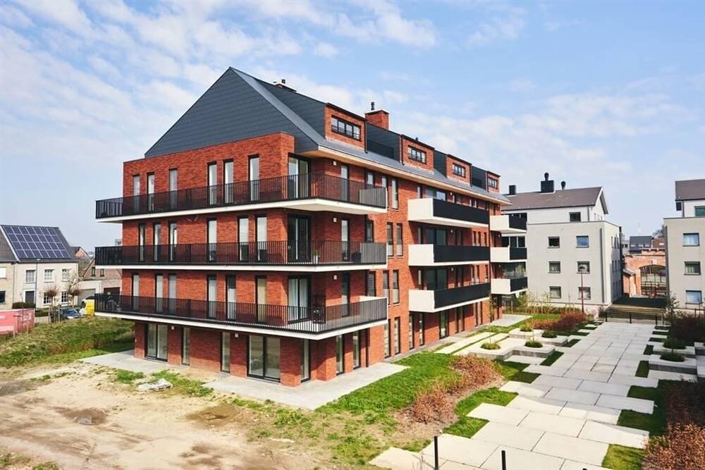 Appartement te  huur in Kontich 2550 930.00€ 2 slaapkamers 75.00m² - Zoekertje 166434