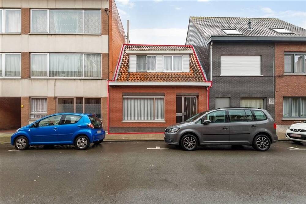 Huis te  koop in Turnhout 2300 244000.00€ 3 slaapkamers 132.00m² - Zoekertje 165342