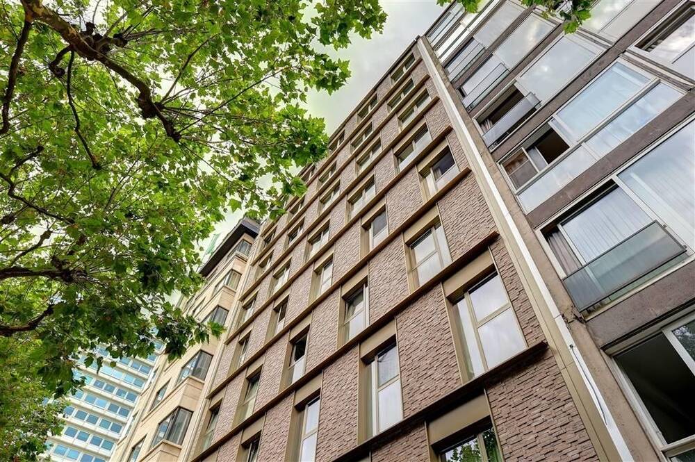Appartement te  koop in Antwerpen 2060 145000.00€ 1 slaapkamers 24.00m² - Zoekertje 167512