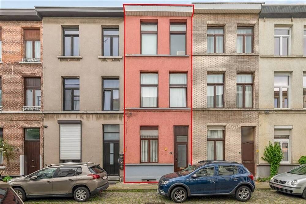 Huis te  koop in Berchem 2600 490000.00€ 3 slaapkamers 133.00m² - Zoekertje 169376