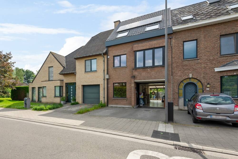 Huis te  koop in Willebroek 2830 349000.00€ 3 slaapkamers 183.00m² - Zoekertje 169278
