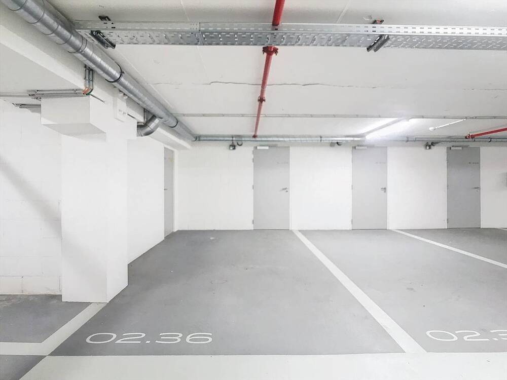 Parking & garage te  huur in Antwerpen 2000 550.00€  slaapkamers 13.20m² - Zoekertje 168942