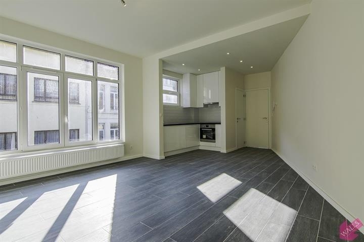 Appartement te  huur in Antwerpen 2060 750.00€ 1 slaapkamers 50.00m² - Zoekertje 169591