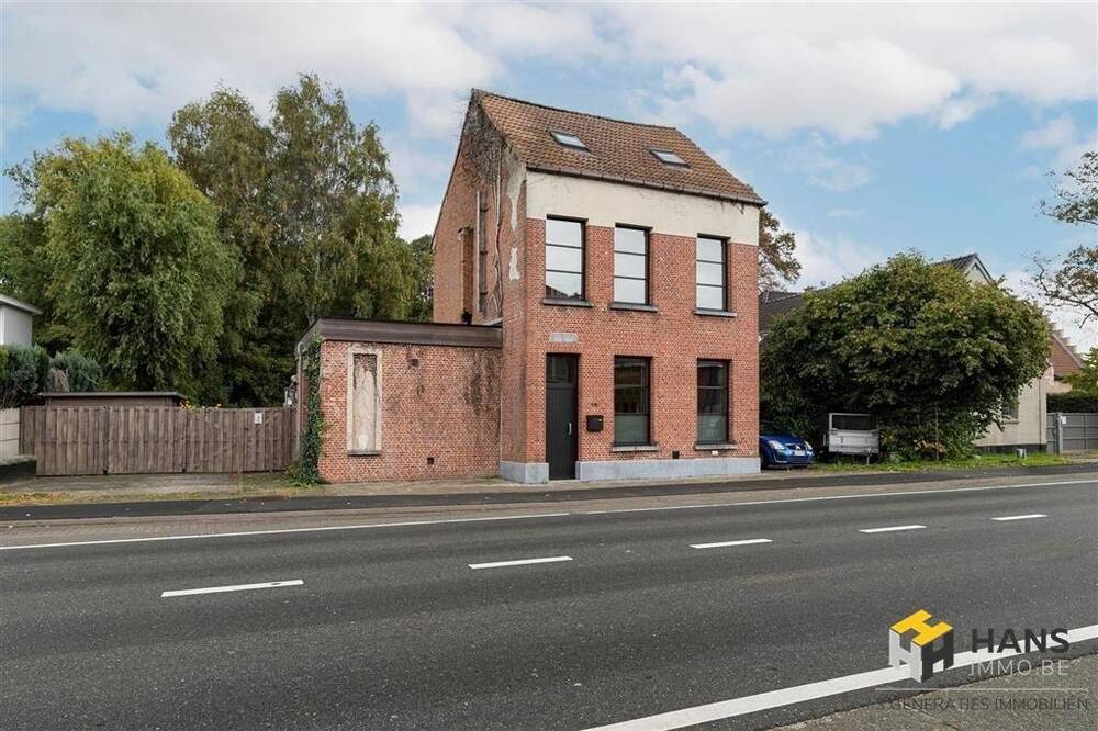 Huis te  koop in Kapellen 2950 399000.00€ 3 slaapkamers 187.00m² - Zoekertje 170415