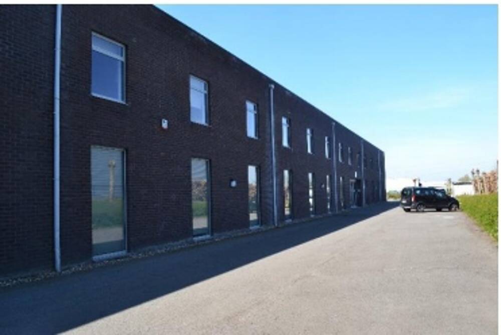 Handelszaak te  huur in Herenthout 2270 1163.00€  slaapkamers 119.00m² - Zoekertje 176361