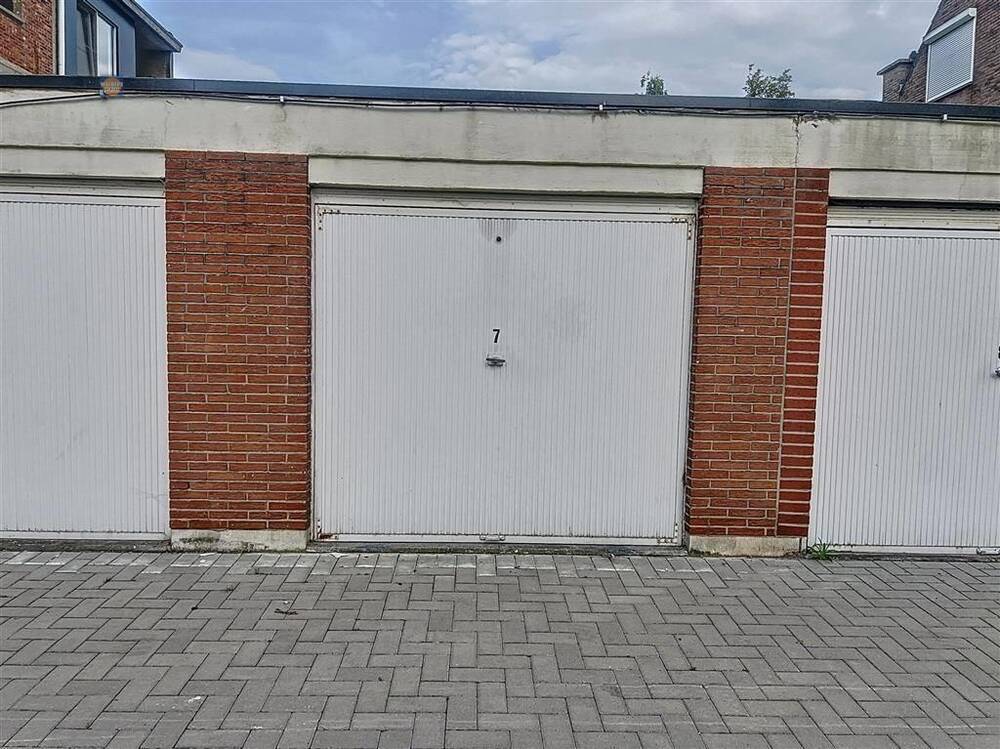 Parking & garage te  koop in Willebroek 2830 23000.00€  slaapkamers m² - Zoekertje 191763