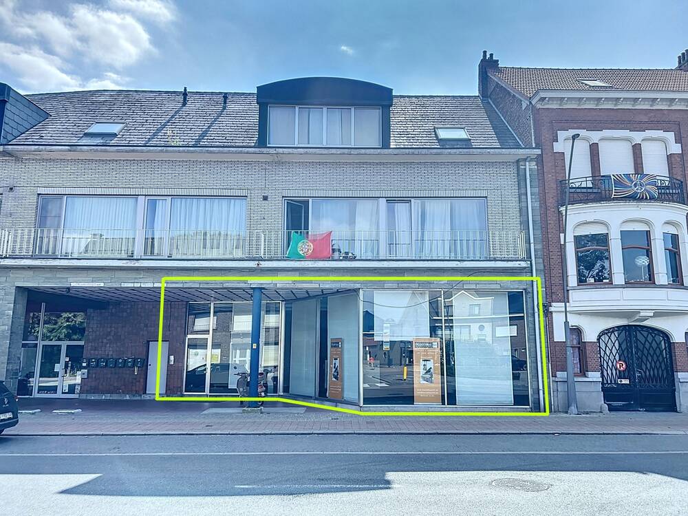 Handelszaak te  huur in Berlaar 2590 700.00€  slaapkamers 75.00m² - Zoekertje 194786