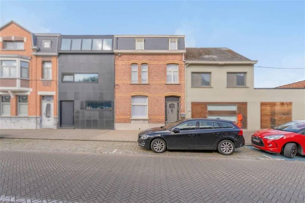 Huis te  koop in Oppuurs 2890 334000.00€ 4 slaapkamers 180.00m² - Zoekertje 197526