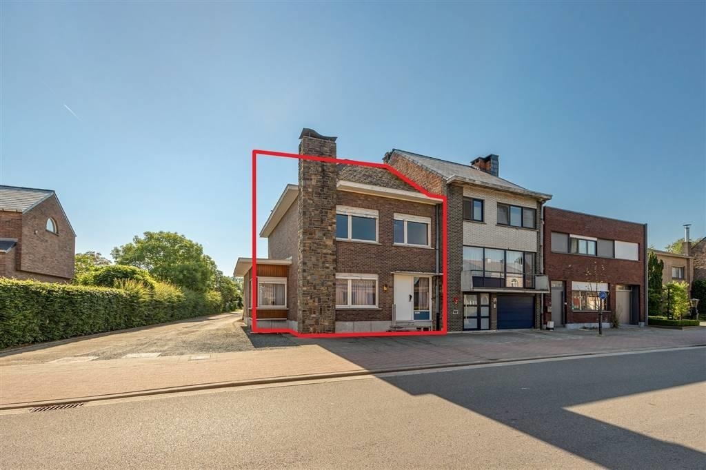 Huis te  koop in Tisselt 2830 309000.00€ 4 slaapkamers 185.00m² - Zoekertje 209696