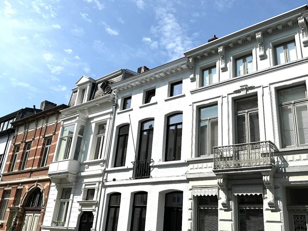 Herenhuis te  koop in Antwerpen 2018 875000.00€ 4 slaapkamers 231.00m² - Zoekertje 211435