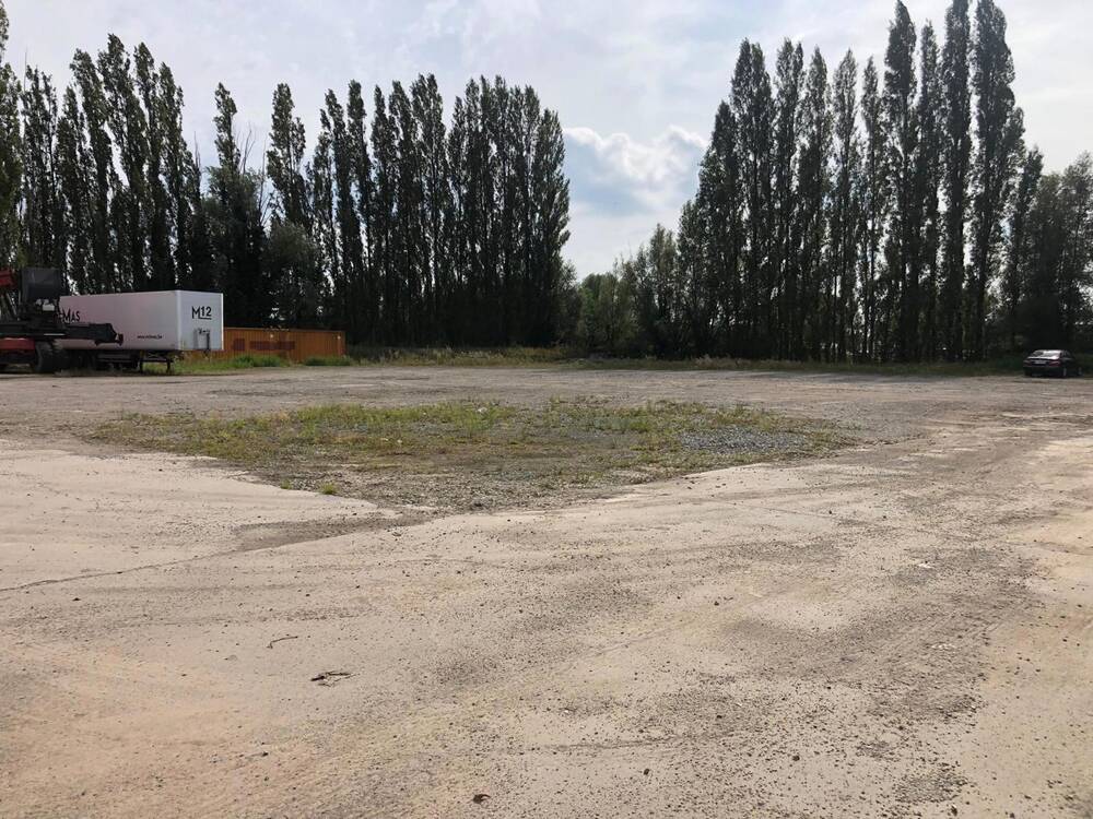 Grond te  huur in Willebroek 2830 13333.00€  slaapkamers m² - Zoekertje 210246