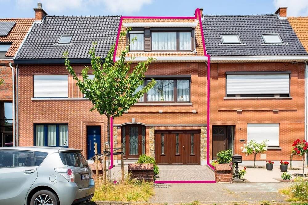 Huis te  koop in Zwijndrecht 2070 299000.00€ 3 slaapkamers 120.00m² - Zoekertje 217239