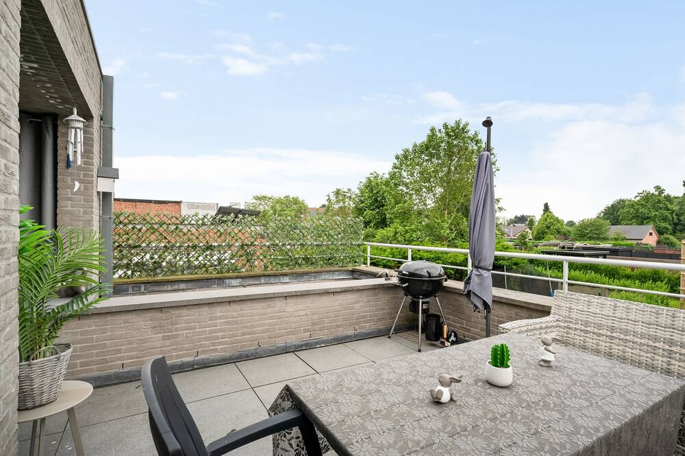 Appartement te  koop in Zwijndrecht 2070 292000.00€ 3 slaapkamers 98.00m² - Zoekertje 216430