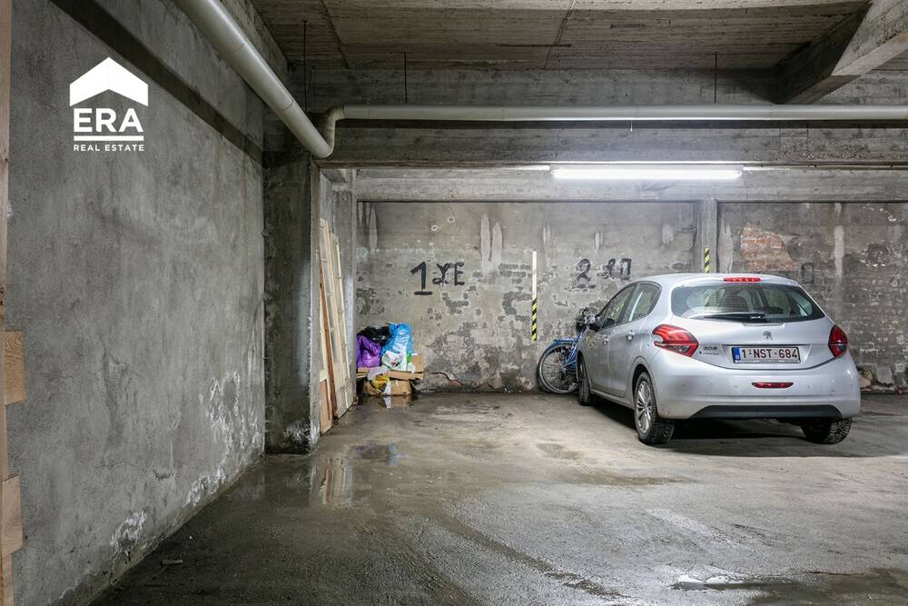 Parking & garage te  koop in Borgerhout 2140 30000.00€ 0 slaapkamers m² - Zoekertje 221989