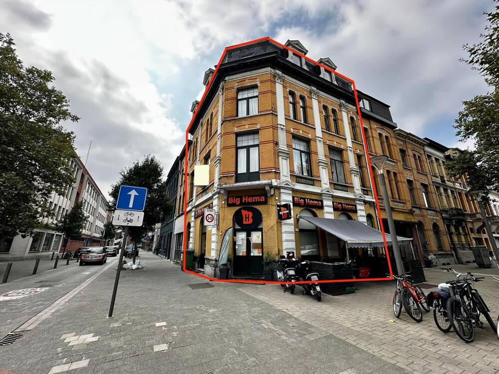 Appartementsgebouw te  koop in Antwerpen 2060 850000.00€  slaapkamers m² - Zoekertje 222346