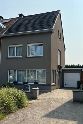 Huis te  koop in Zwijndrecht 2070 325000.00€ 3 slaapkamers m² - Zoekertje 223442