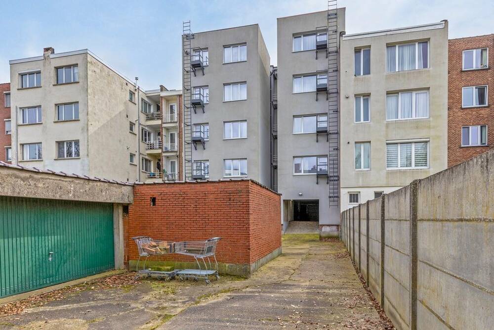 Box te  huur in Borgerhout 2140 200.00€  slaapkamers m² - Zoekertje 223915