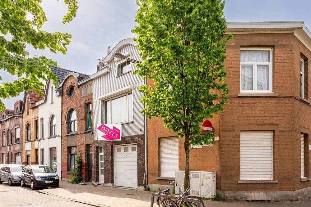 Huis te  koop in Antwerpen 2020 210000.00€ 4 slaapkamers 131.00m² - Zoekertje 225237