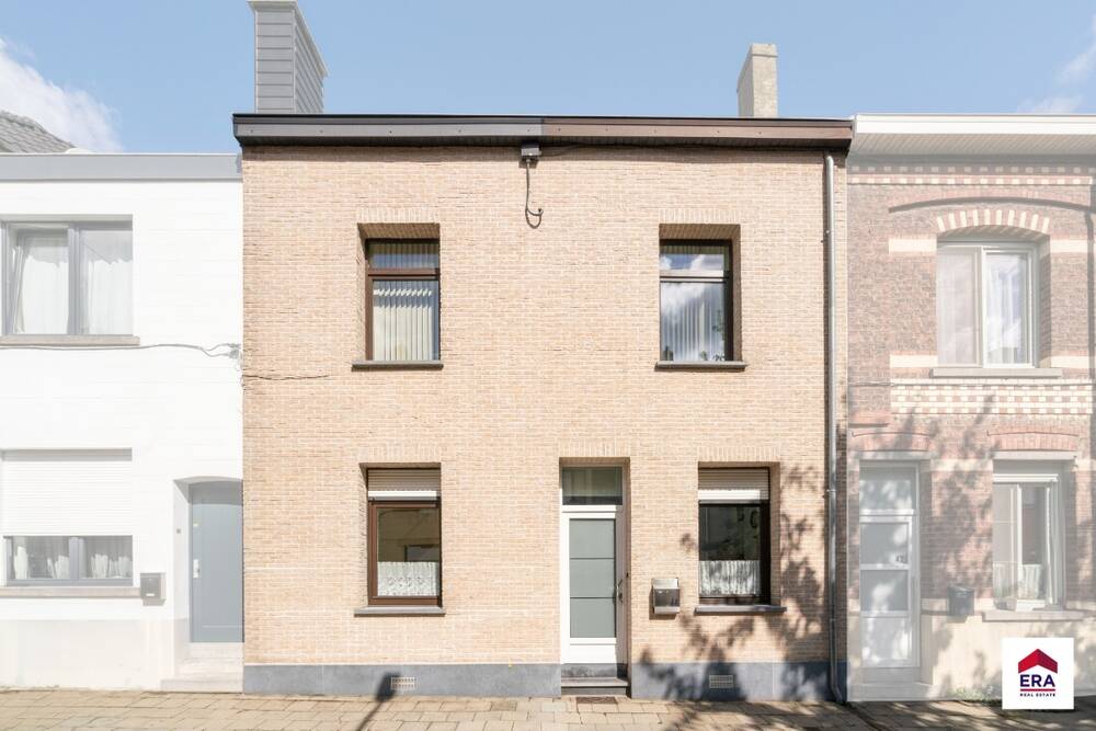 Huis te  in Hal 1500 220000.00€ 1 slaapkamers 82.00m² - Zoekertje 226283