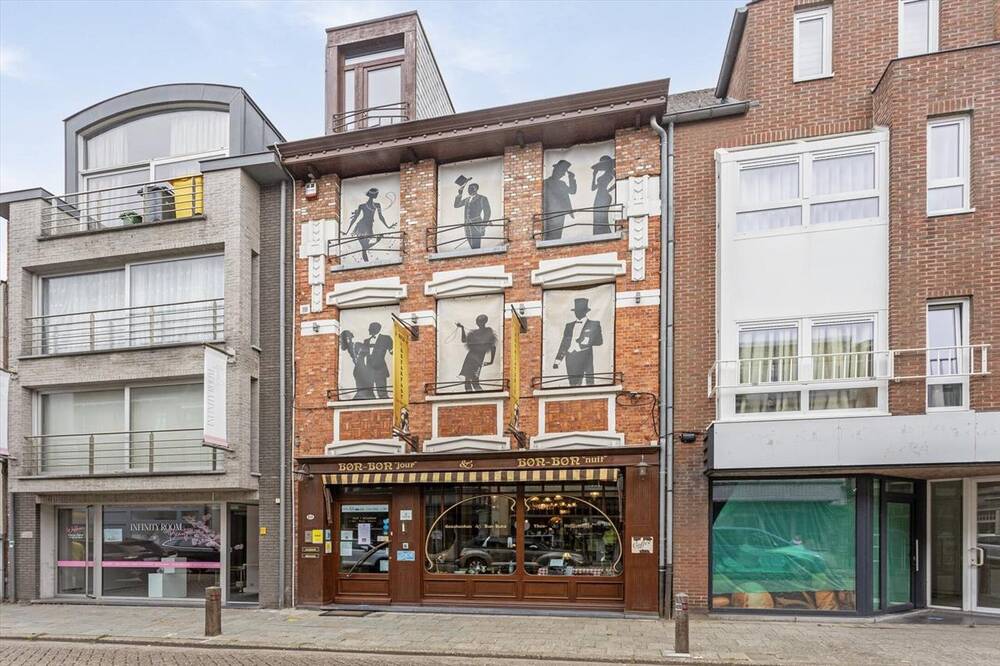 Handelszaak te  koop in Turnhout 2300 0.00€ 5 slaapkamers 376.00m² - Zoekertje 226952