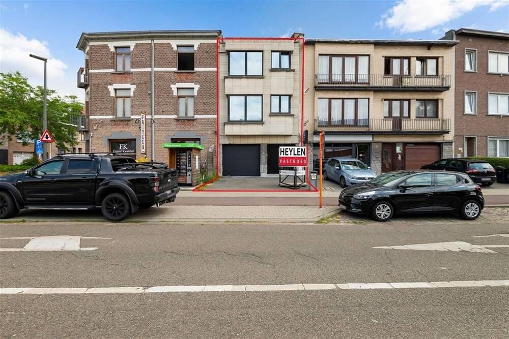 Huis te  koop in Mortsel 2640 299000.00€ 2 slaapkamers 132.00m² - Zoekertje 235185