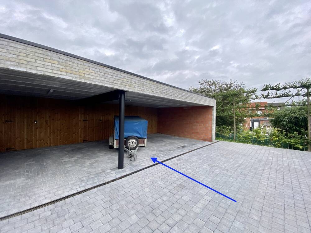 Parking & garage te  huur in Putte 2580 90.00€  slaapkamers m² - Zoekertje 235585