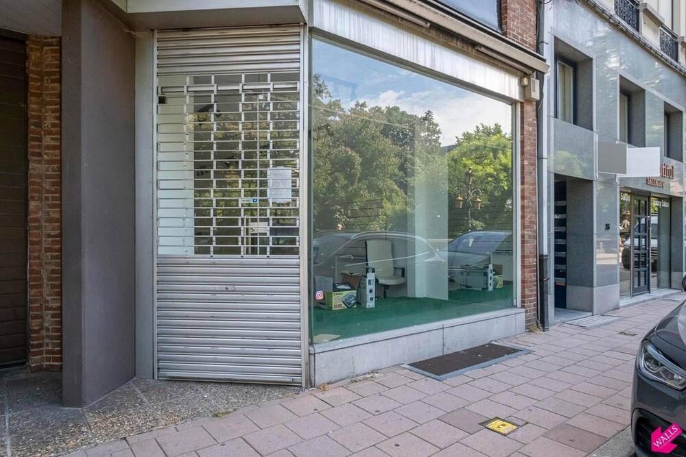 Handelszaak te  koop in Antwerpen 2000 495000.00€  slaapkamers 89.00m² - Zoekertje 236227