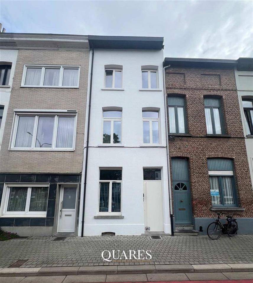 Appartement te  huur in Mechelen 2800 625.00€ 5 slaapkamers 240.00m² - Zoekertje 242690