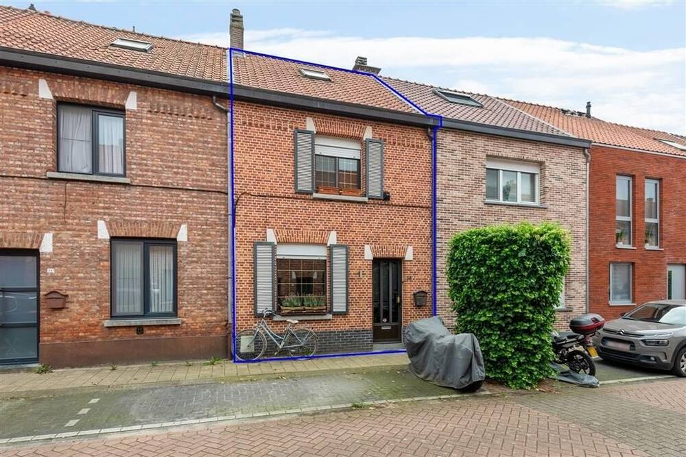 Huis te  koop in Sint-Katelijne-Waver 2860 299000.00€ 3 slaapkamers 153.00m² - Zoekertje 242161