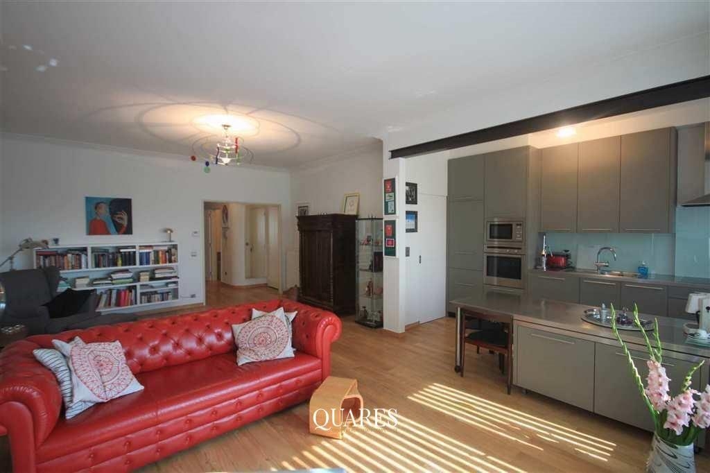 Appartement te  huur in Berchem 2600 950.00€ 2 slaapkamers 96.00m² - Zoekertje 245163