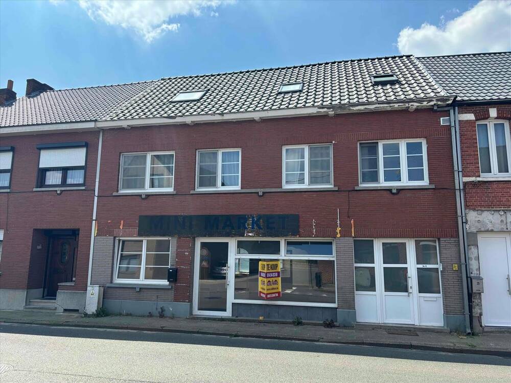 Huis te  koop in Meerhout 2450 145000.00€  slaapkamers 135.00m² - Zoekertje 246090