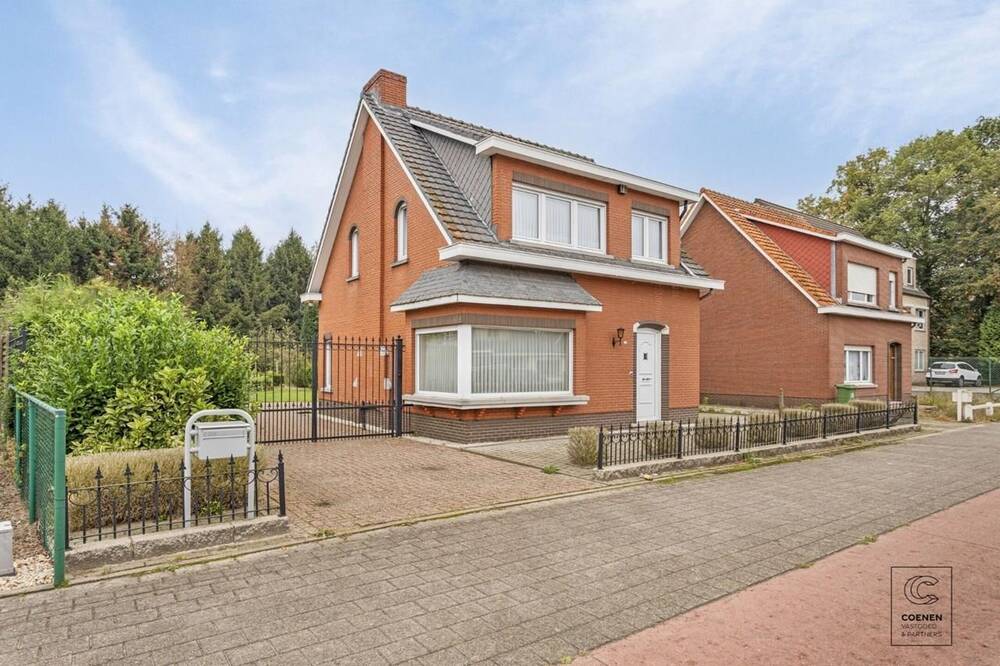 Huis te  koop in Brecht 2960 395000.00€ 2 slaapkamers 134.00m² - Zoekertje 247689