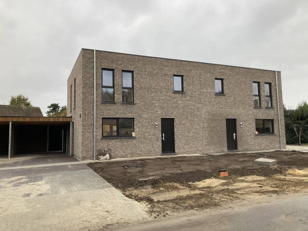 Huis te  huur in Balen 2490 1350.00€ 3 slaapkamers m² - Zoekertje 251459