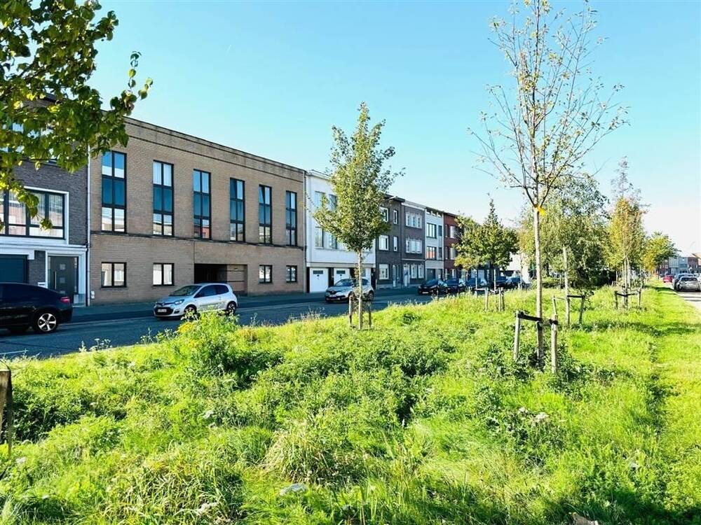 Handelszaak te  koop in Merksem 2170 1700000.00€ 18 slaapkamers 688.00m² - Zoekertje 251173