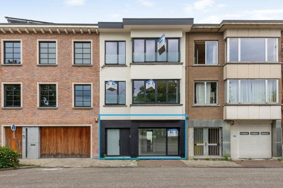 Benedenverdieping te  koop in Lier 2500 325000.00€ 2 slaapkamers 84.00m² - Zoekertje 252682