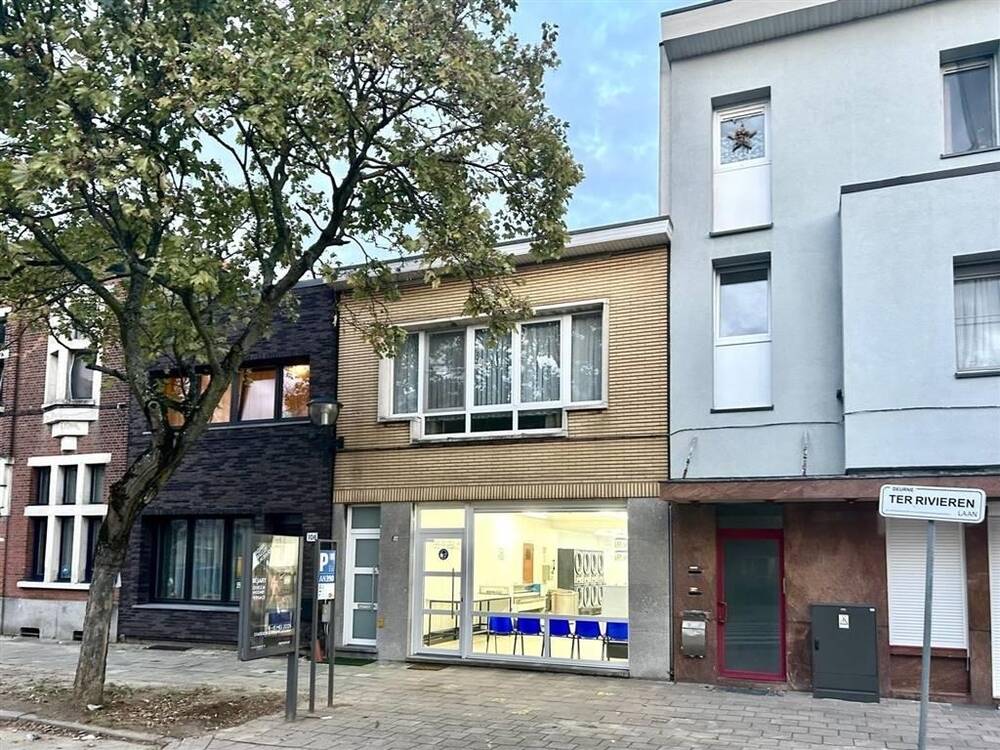 Appartement te  huur in Deurne 2100 800.00€ 1 slaapkamers 69.00m² - Zoekertje 252783