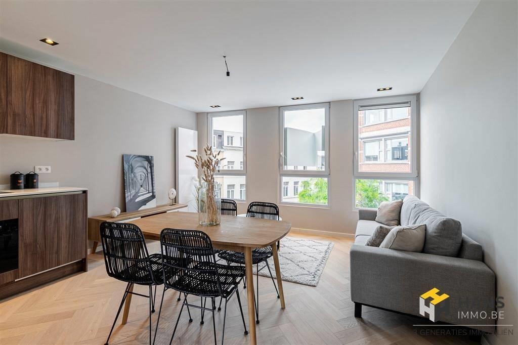 Appartement te  in Antwerpen 2018 800.00€ 1 slaapkamers 45.00m² - Zoekertje 308366