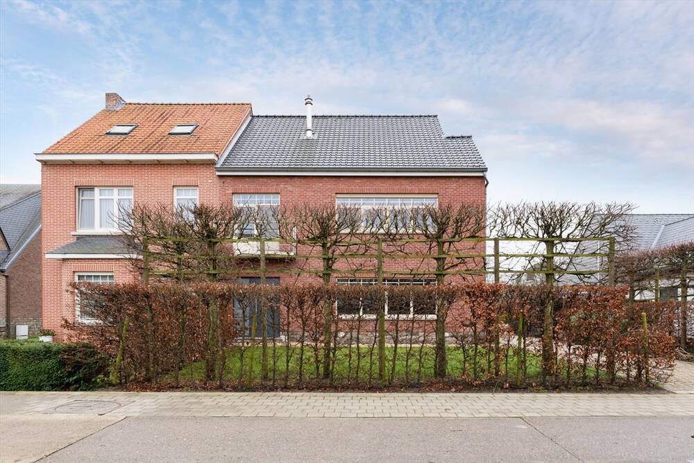 Huis te  koop in Westerlo 2260 439000.00€ 2 slaapkamers m² - Zoekertje 260497