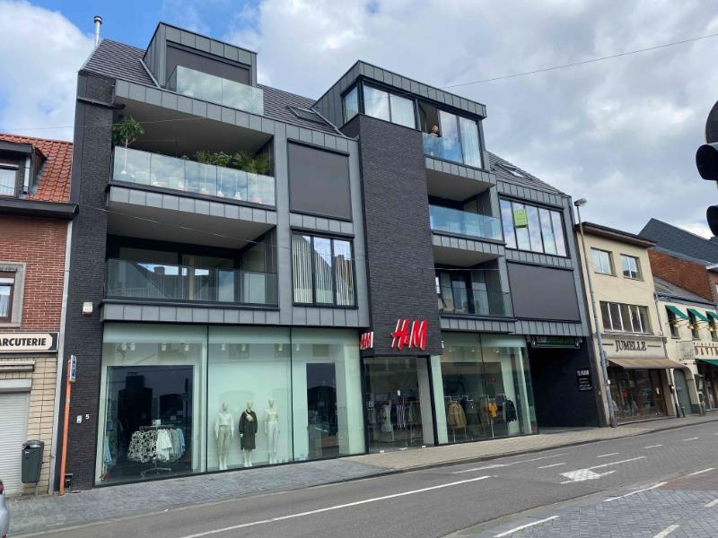 Appartement te  huur in Mol 2400 1150.00€ 2 slaapkamers m² - Zoekertje 263061