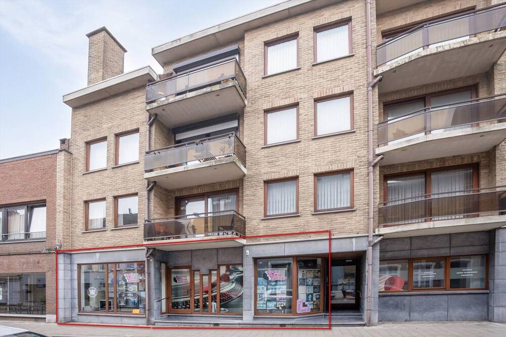 Handelszaak te  koop in Boom 2850 285000.00€ 2 slaapkamers 90.00m² - Zoekertje 265522