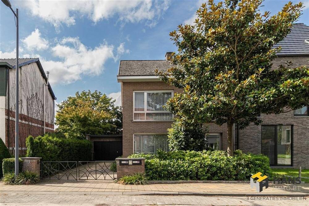 Huis te  koop in Kapellen 2950 379000.00€ 5 slaapkamers 163.00m² - Zoekertje 267196