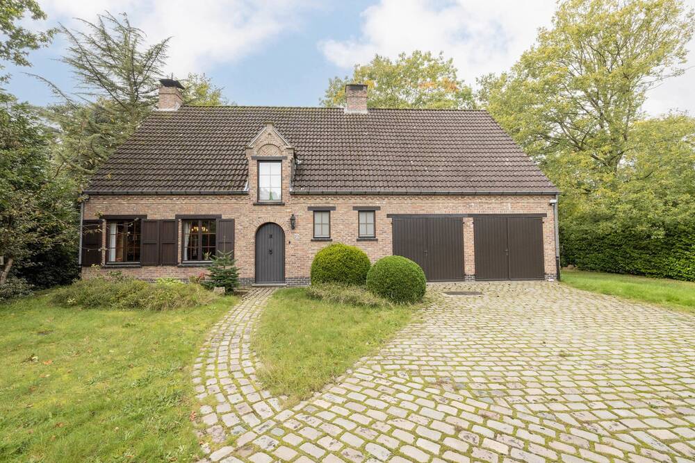 Huis te  koop in Nijlen 2560 695000.00€ 4 slaapkamers 322.00m² - Zoekertje 266268