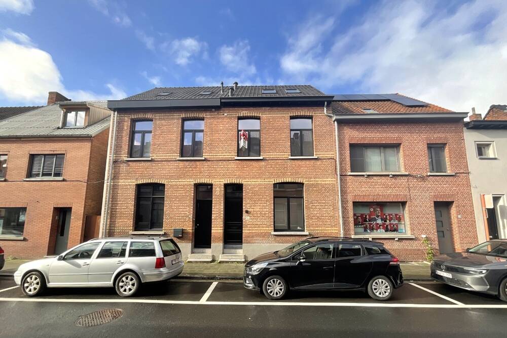 Huis te  huur in Herentals 2200 1250.00€ 2 slaapkamers 157.00m² - Zoekertje 268947