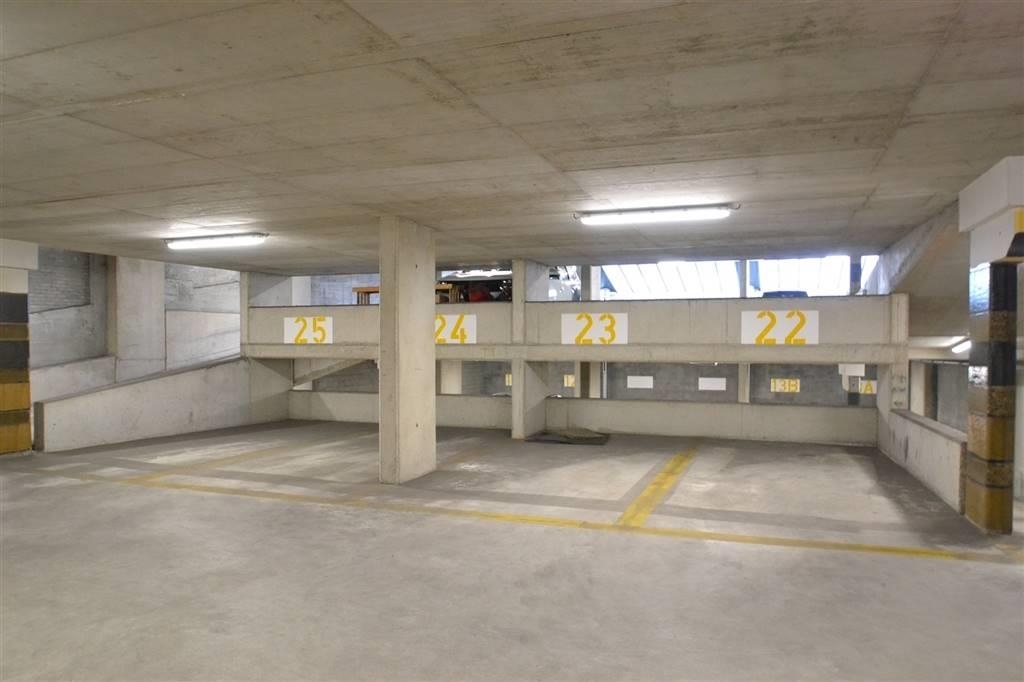 Parking & garage te  koop in Lier 2500 24000.00€  slaapkamers m² - Zoekertje 268631